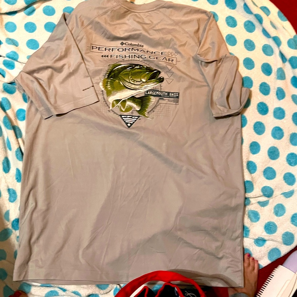 Columbia man’s T-shirt.  In good condition. Size is XL.
